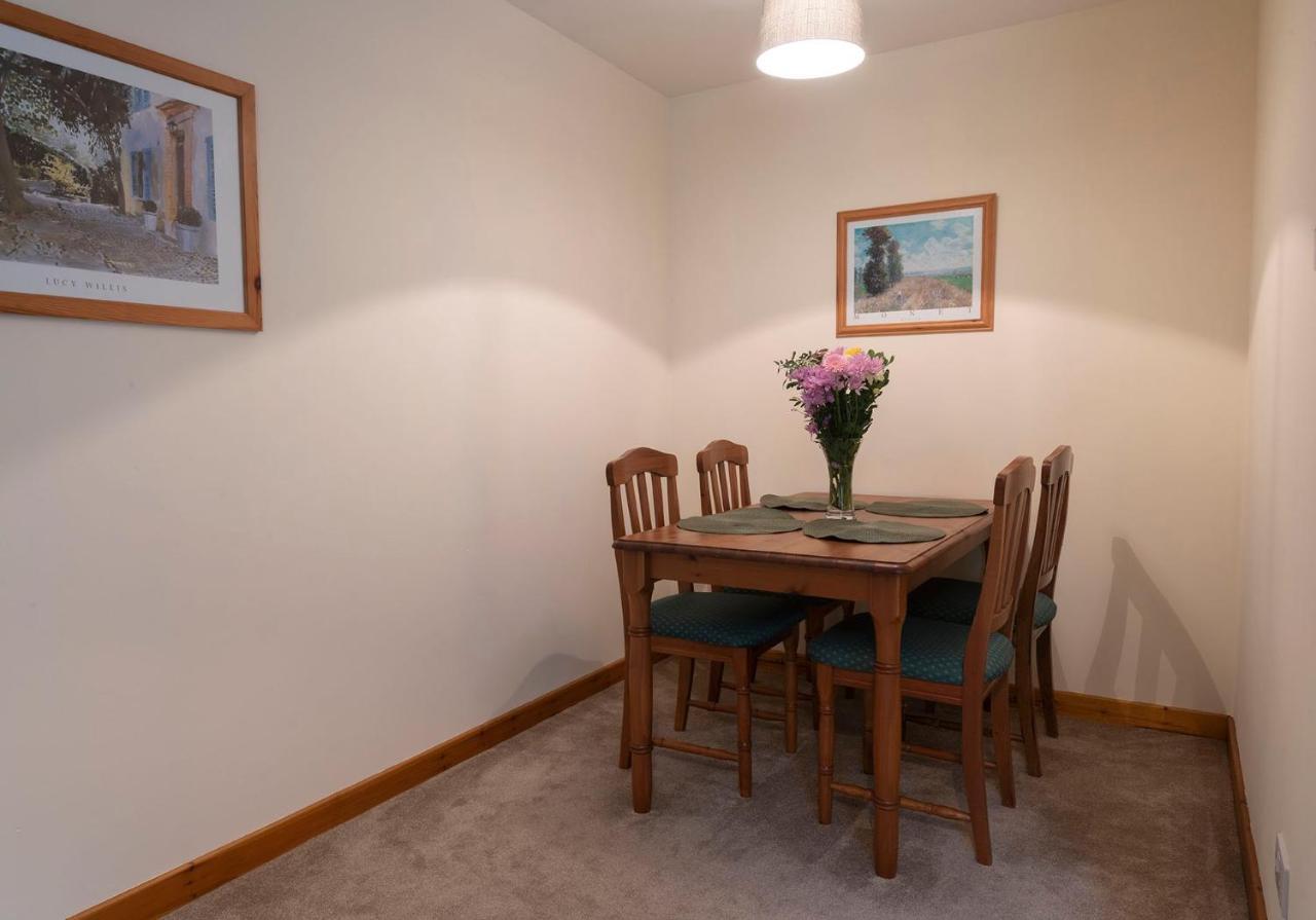 Stylish 2 Bedroom - 2 Miles Inverness City Centre Exteriér fotografie